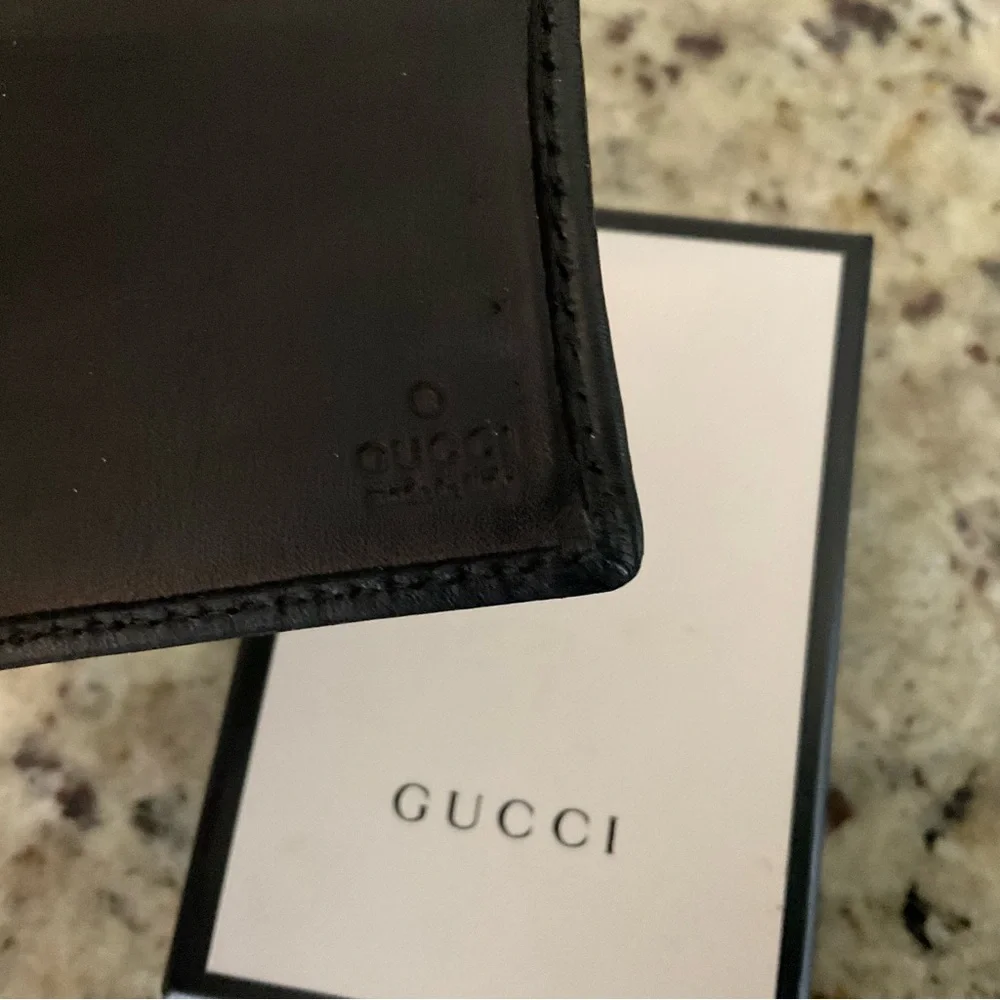 Mint Gucci Guccissima Leather Bifold Wallet - Picture 7 of 10